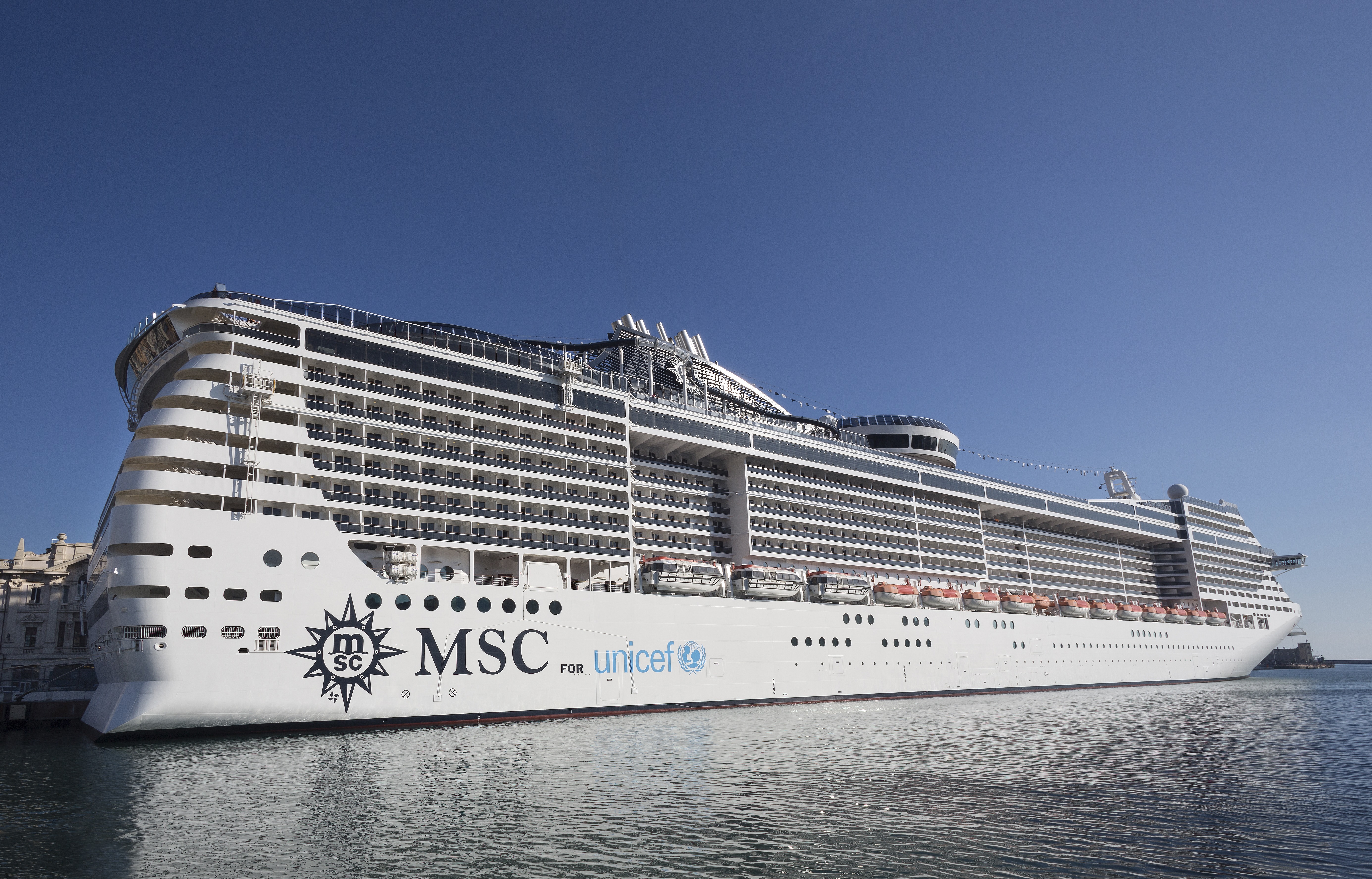 MSC PREZIOSA İLE FİYORTLARIN KALBİNE SEYİR