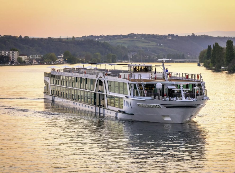 AMADEUS PROVENCE NEHİR GEMİSİ İLE BURGONYA & PROVENCE