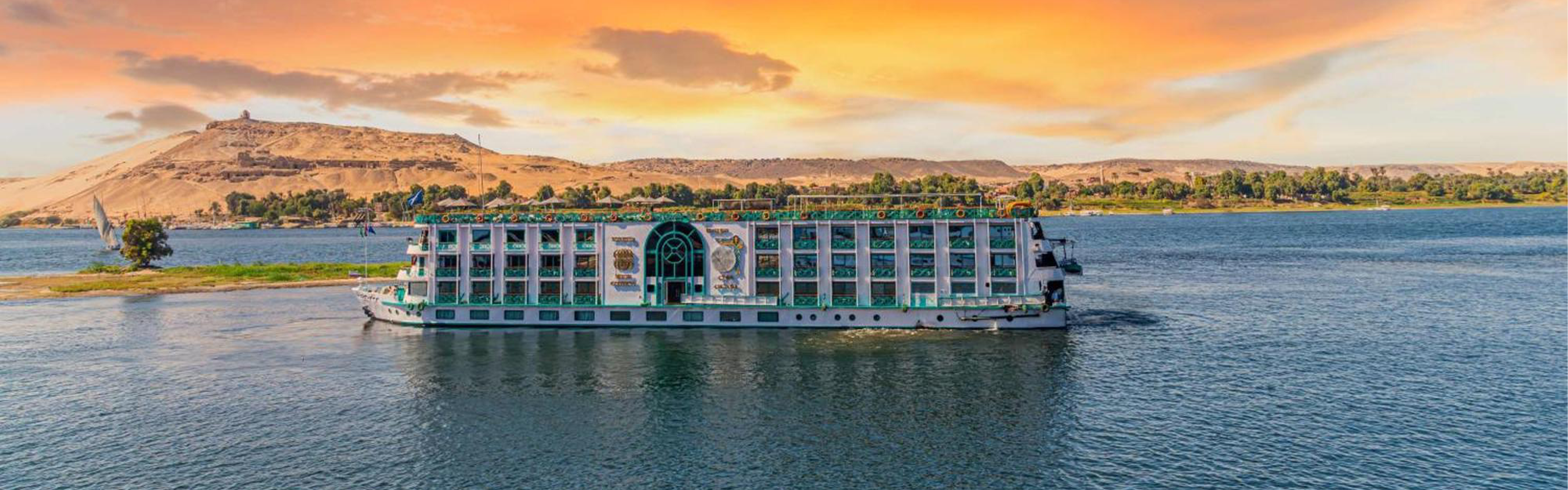 Premium - Mısır: Firavunlar Diyarında Zamana Meydan Okuyan Bir Yolculuk